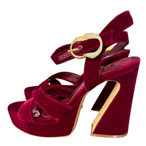 Vince Camuto Velvet platform magenta dress sandals new 8.5 retro 70’s - Picture 1 of 9